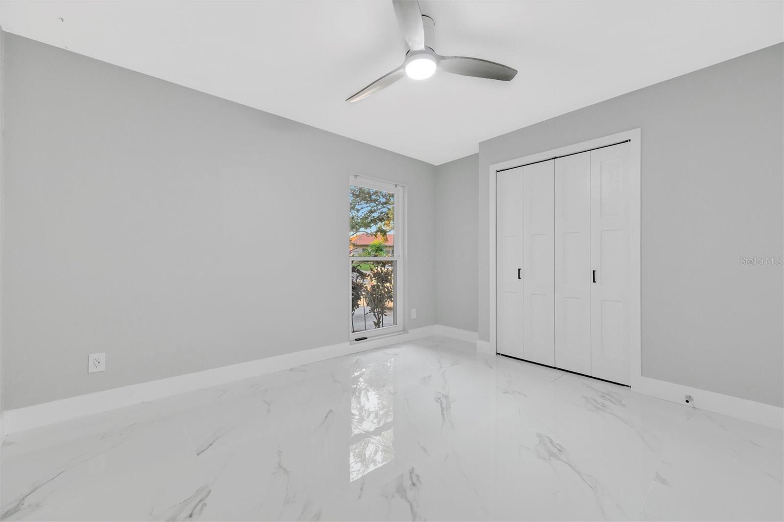 Image 18 of 25 For 5215 Denver Street Ne