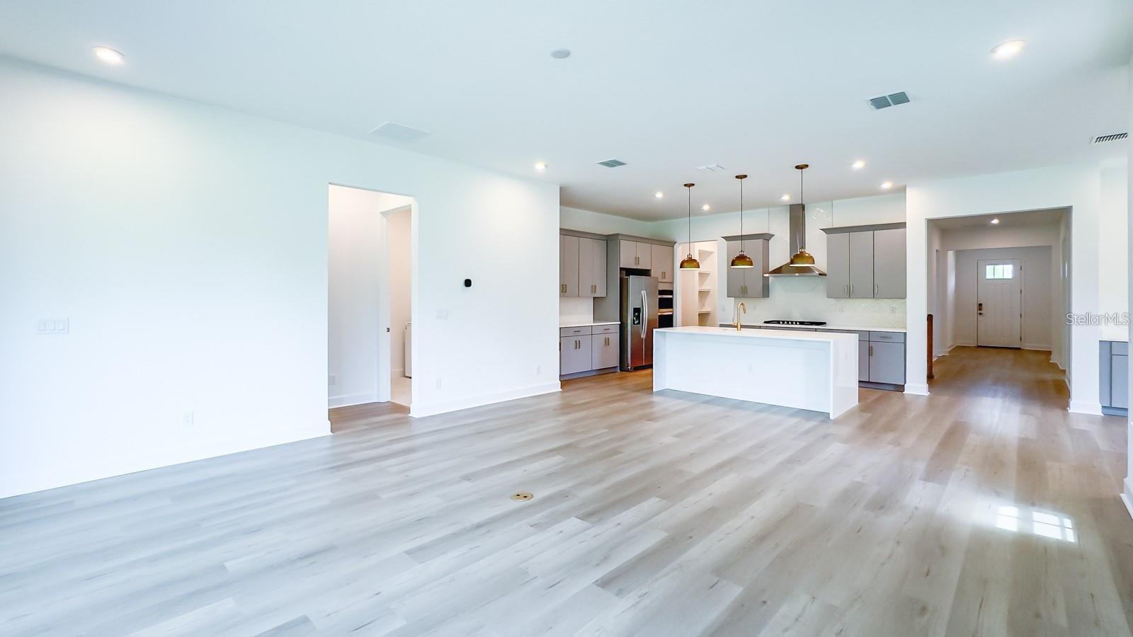 Image 20 of 47 For 7453 Estuary Lake Loop