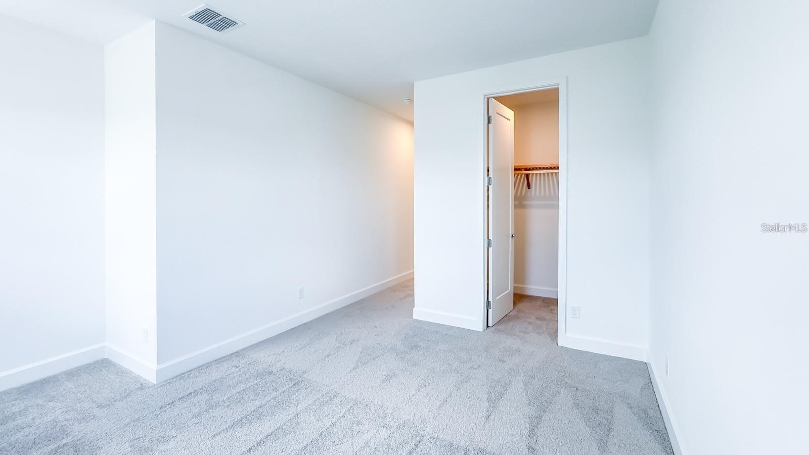 Image 27 of 47 For 7453 Estuary Lake Loop