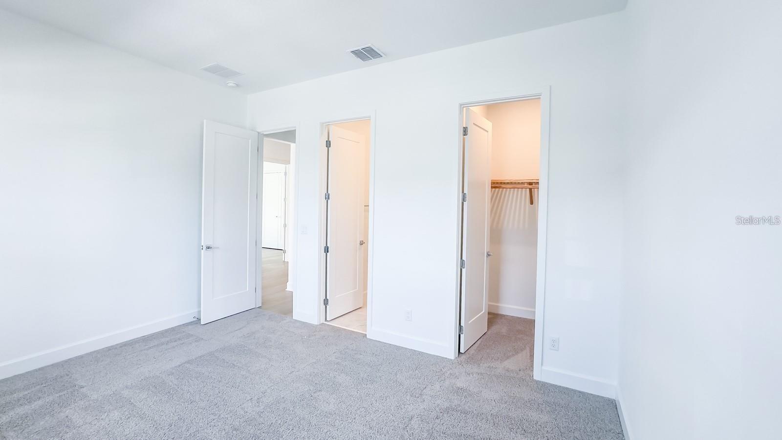 Image 29 of 47 For 7453 Estuary Lake Loop