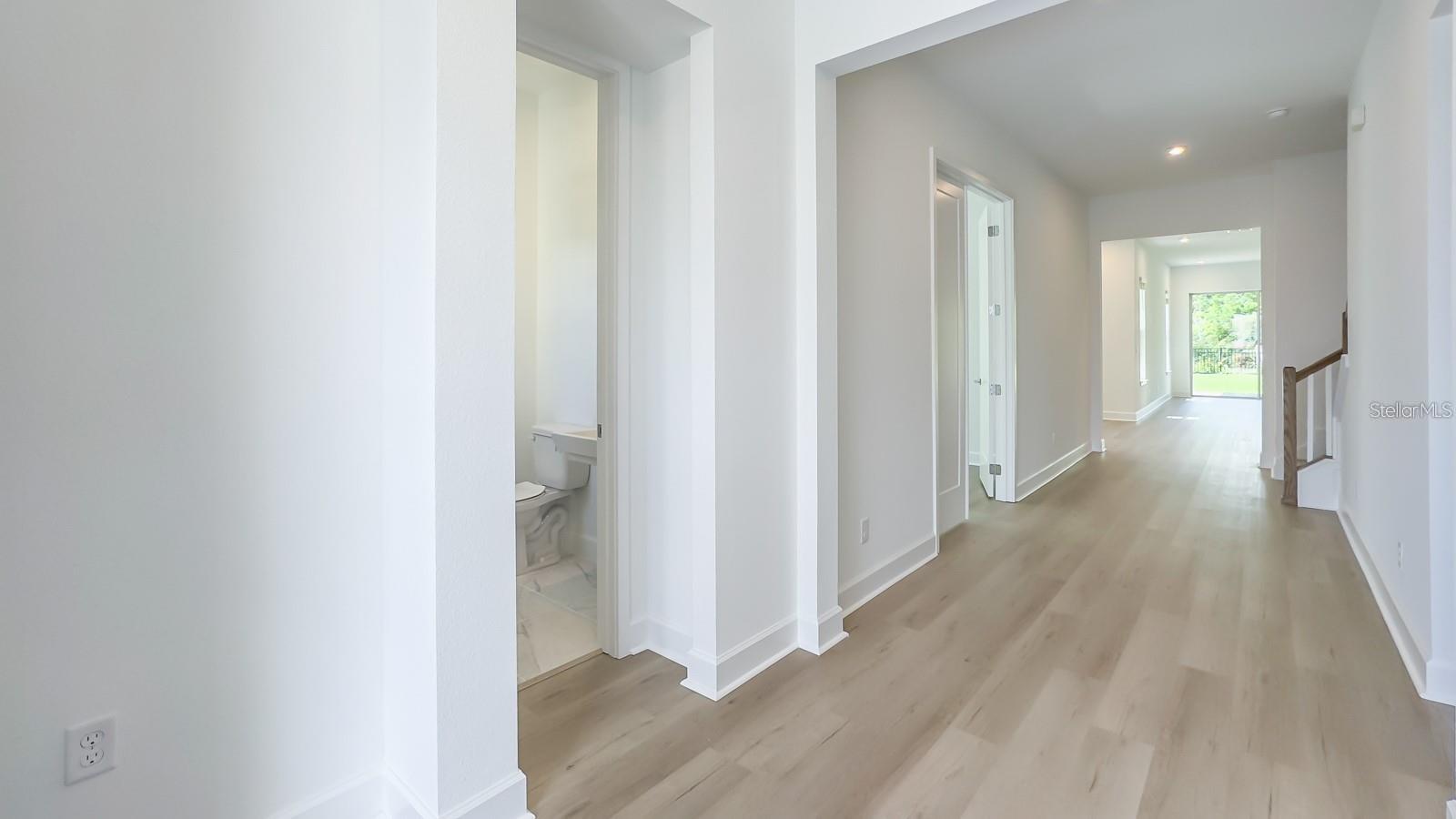 Image 4 of 47 For 7453 Estuary Lake Loop