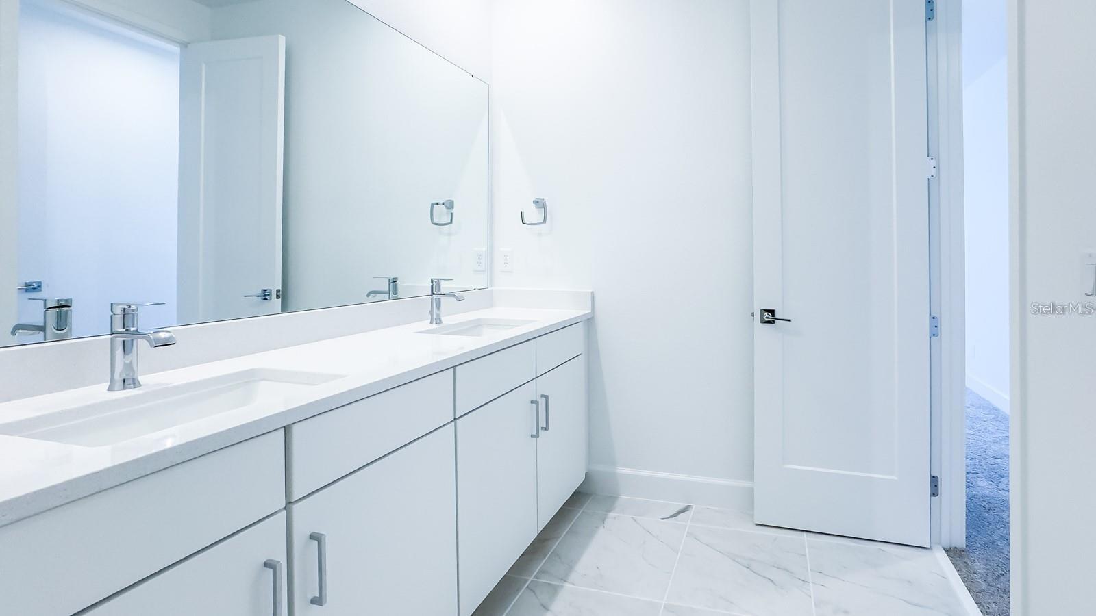 Image 42 of 47 For 7453 Estuary Lake Loop