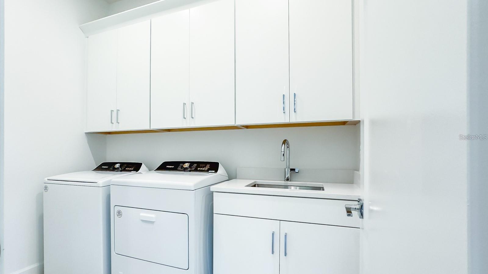 Image 43 of 47 For 7453 Estuary Lake Loop