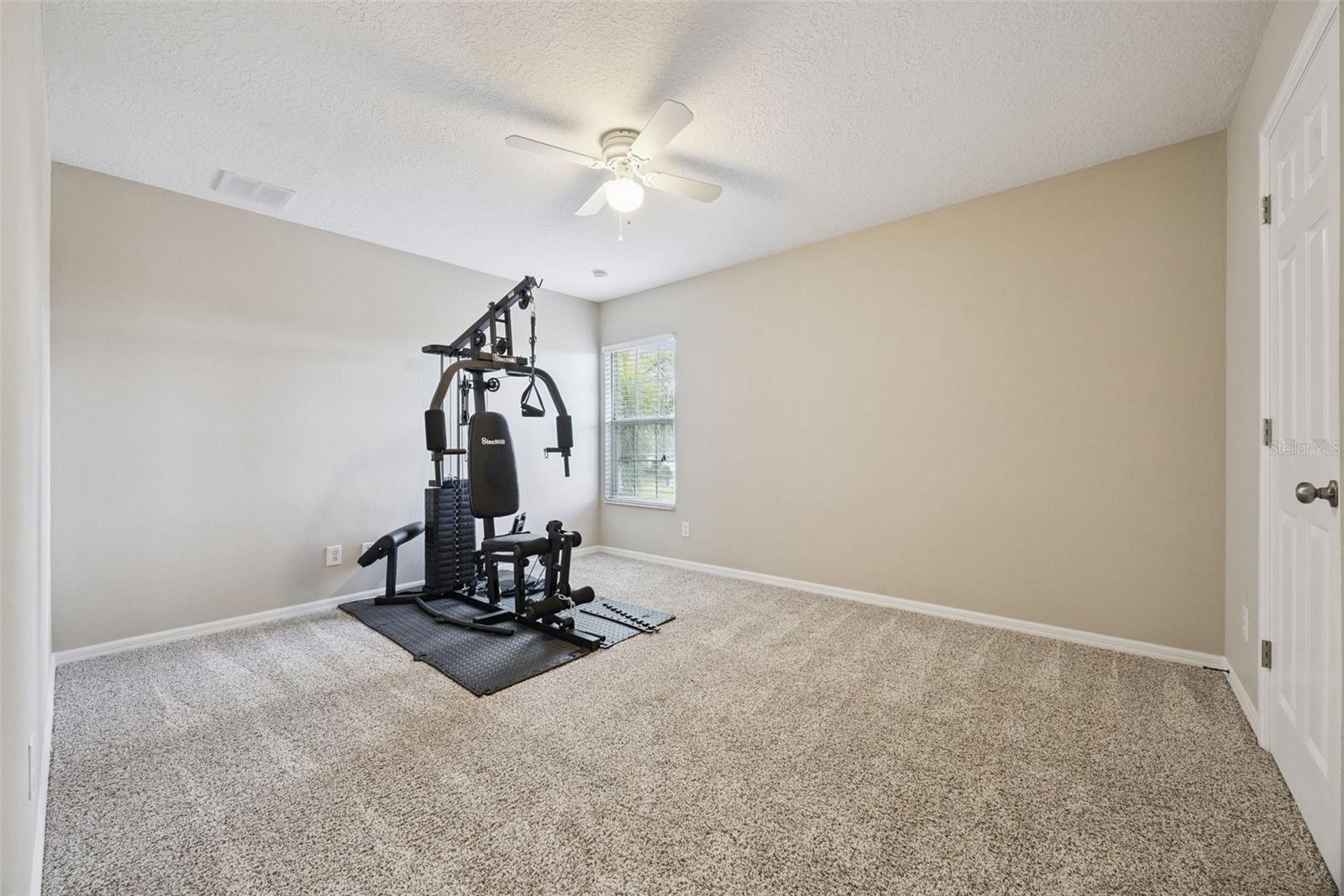 Image 24 of 38 For 815 Burland Circle