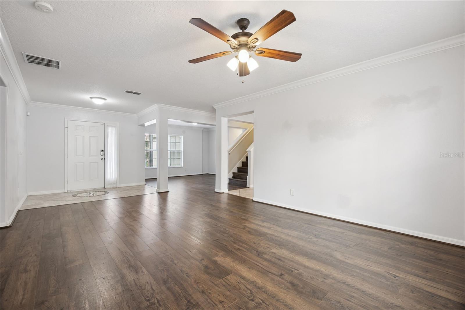 Image 4 of 38 For 815 Burland Circle