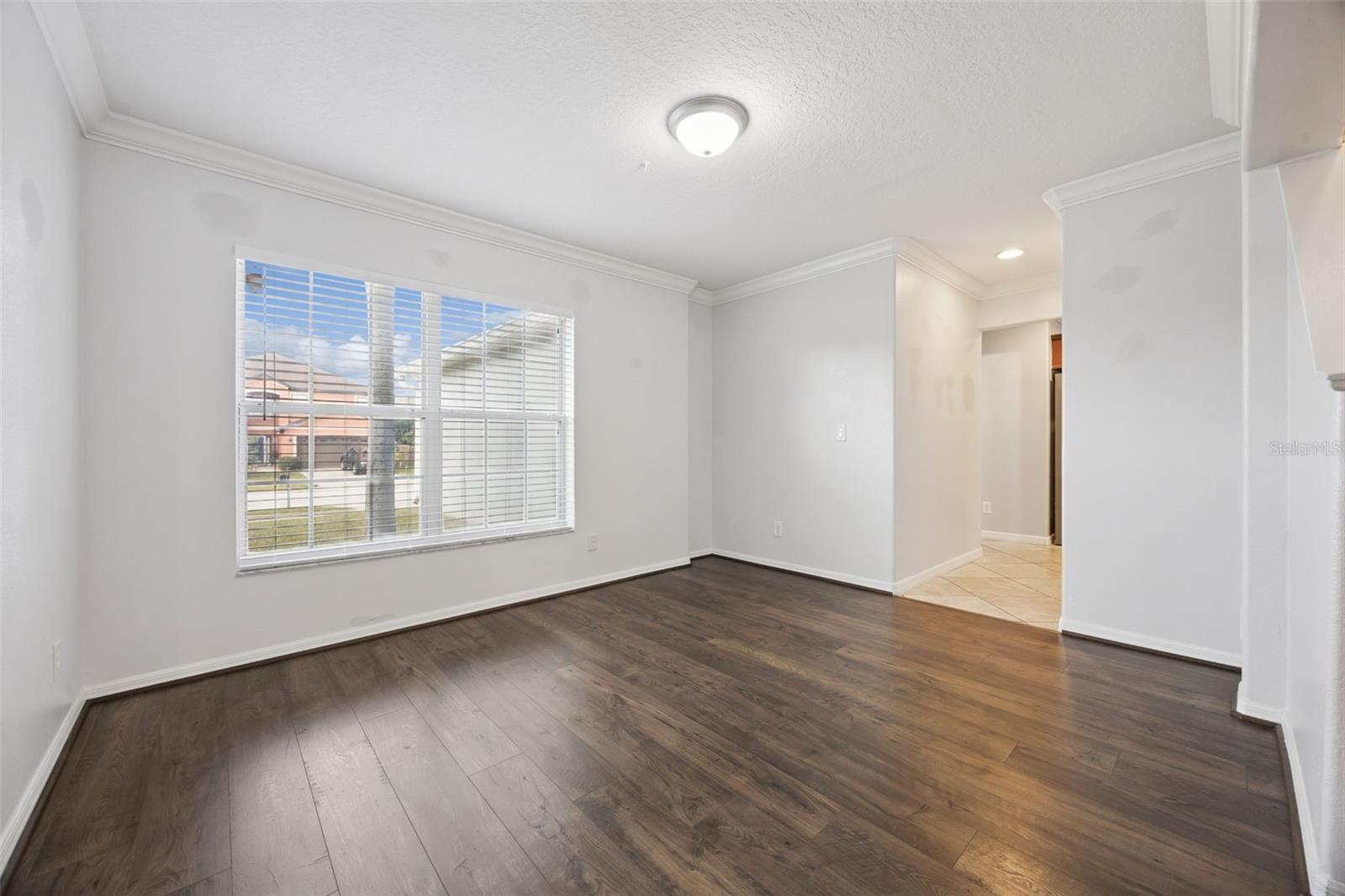 Image 5 of 38 For 815 Burland Circle