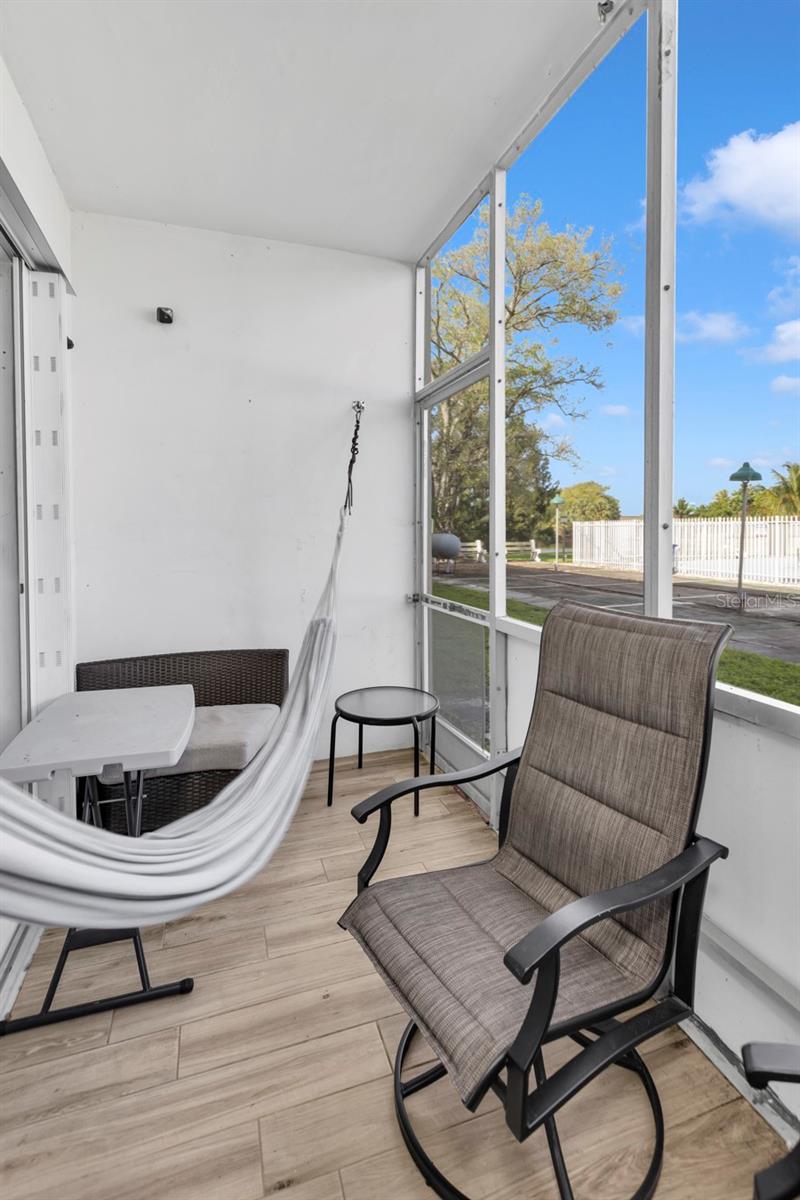 Image 16 of 23 For 4770 10th Court 106