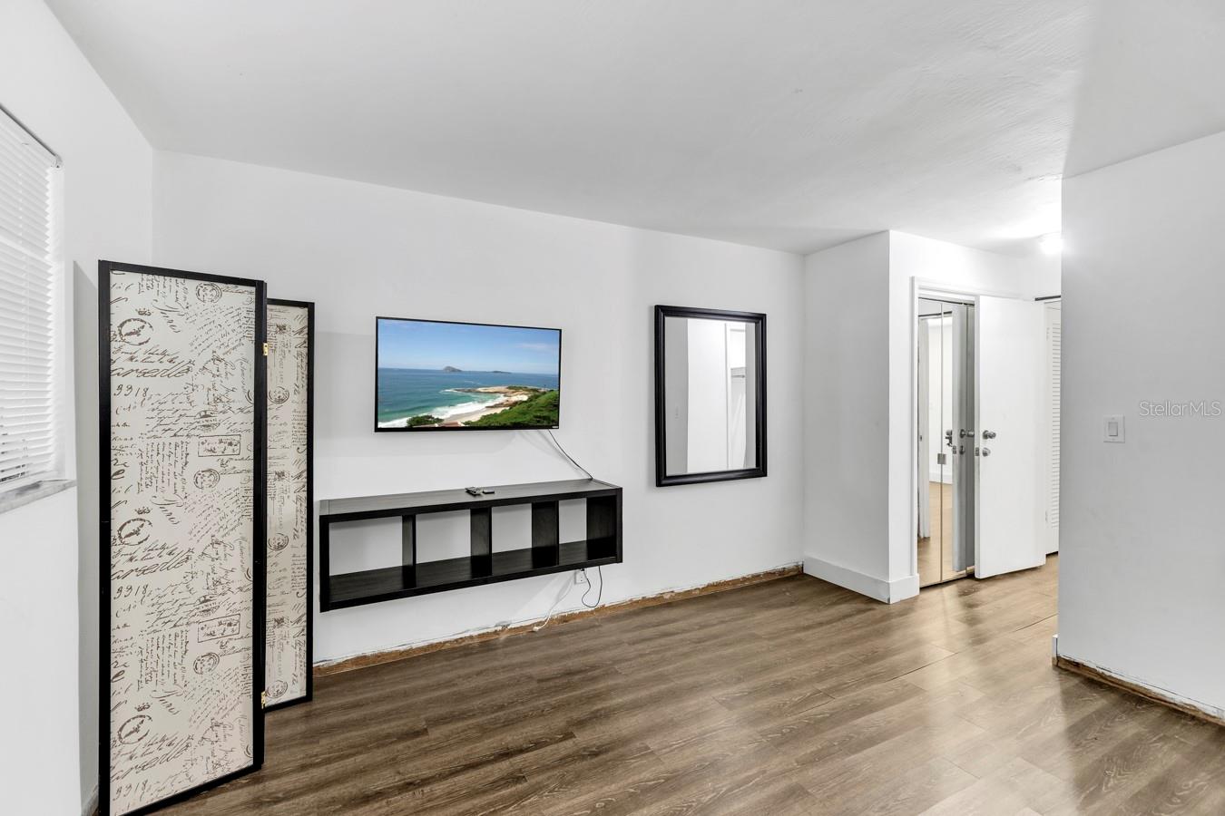 Image 22 of 23 For 4770 10th Court 106