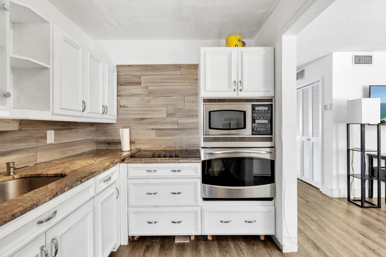 Image 9 of 23 For 4770 10th Court 106