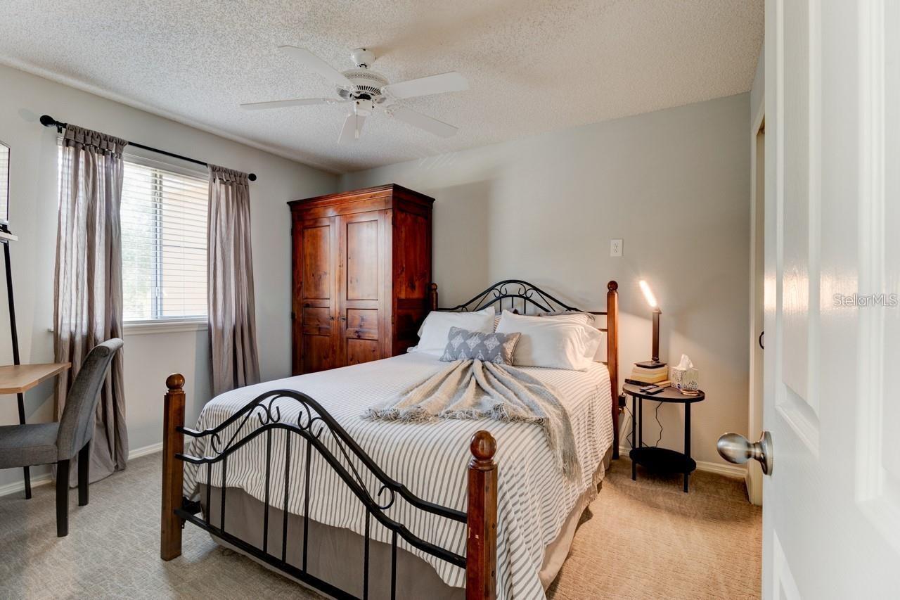 Image 12 of 17 For 602 Mount Olympus Boulevard