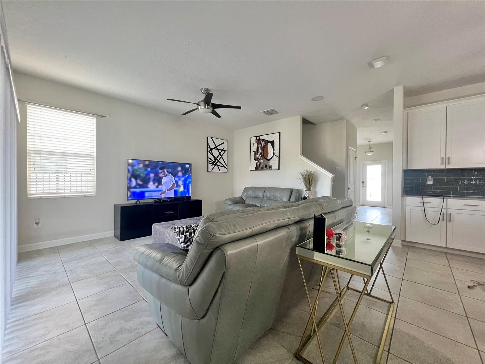 Image 6 of 15 For 11925 Fiction Avenue