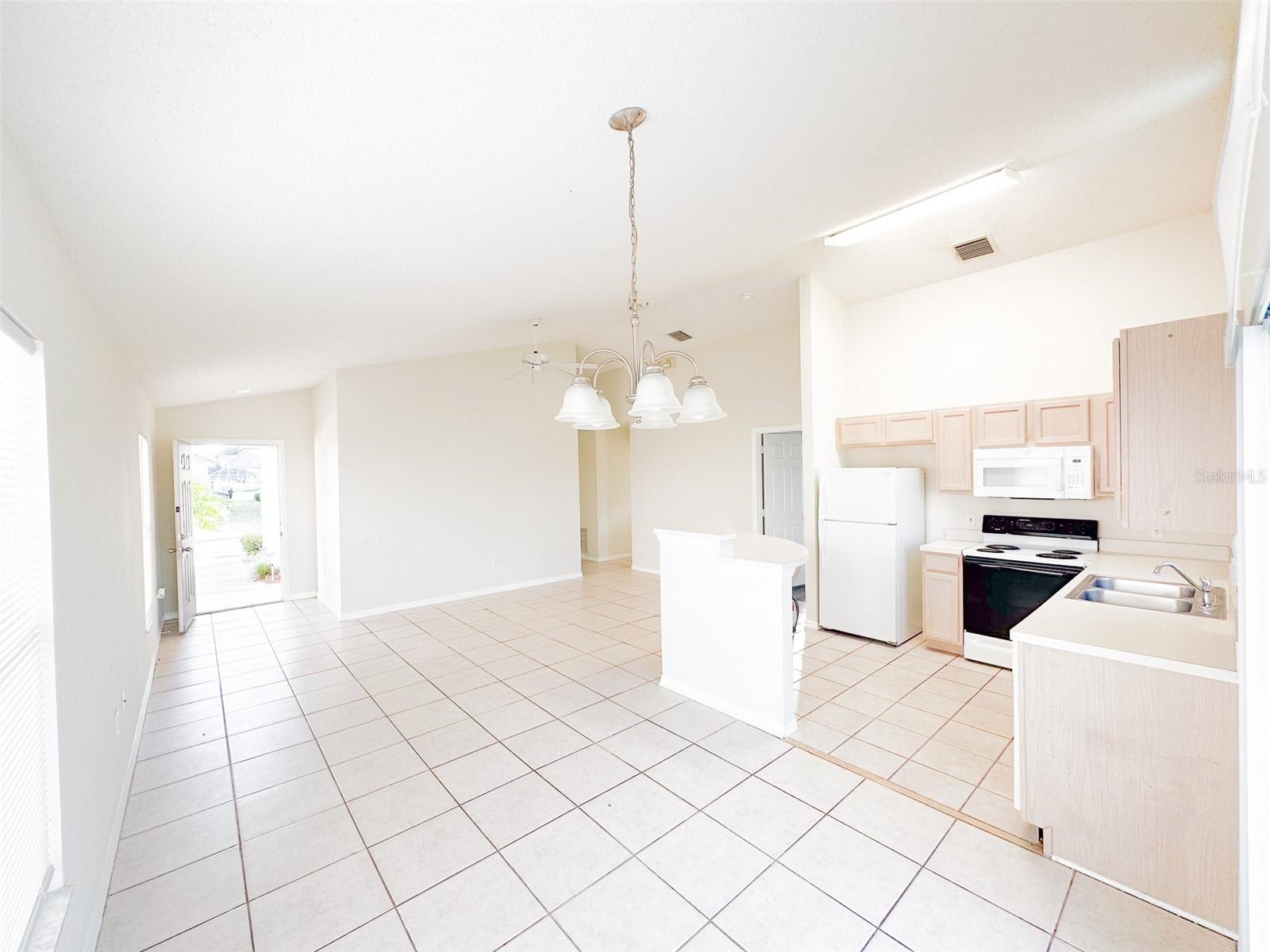 Image 14 of 32 For 2420 Saint Augustine Boulevard