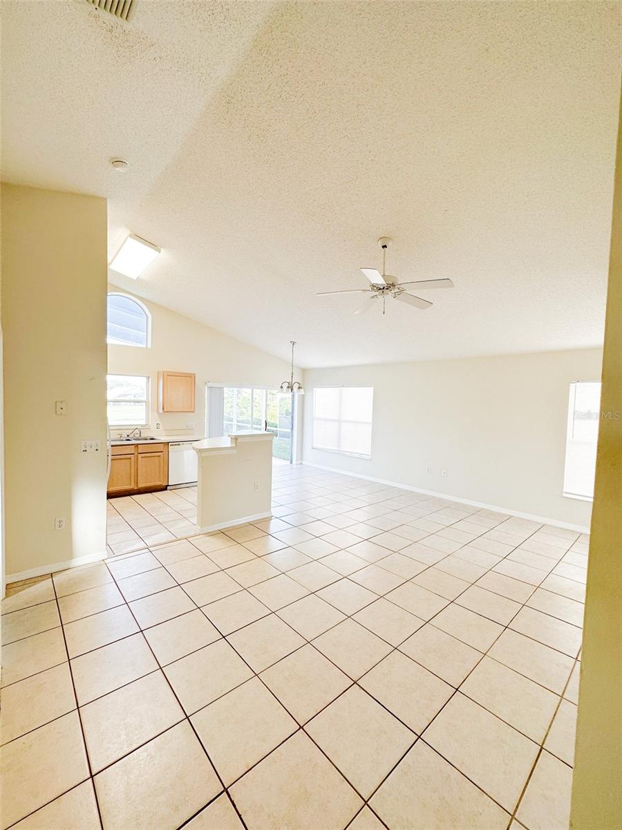 Image 9 of 32 For 2420 Saint Augustine Boulevard