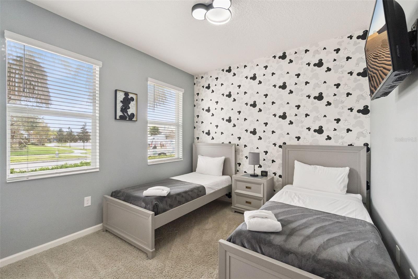 Image 16 of 61 For 4521 Monado Drive