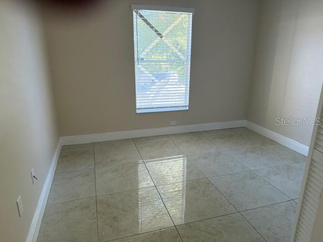 Image 14 of 18 For 2419 Rolling Broak Drive