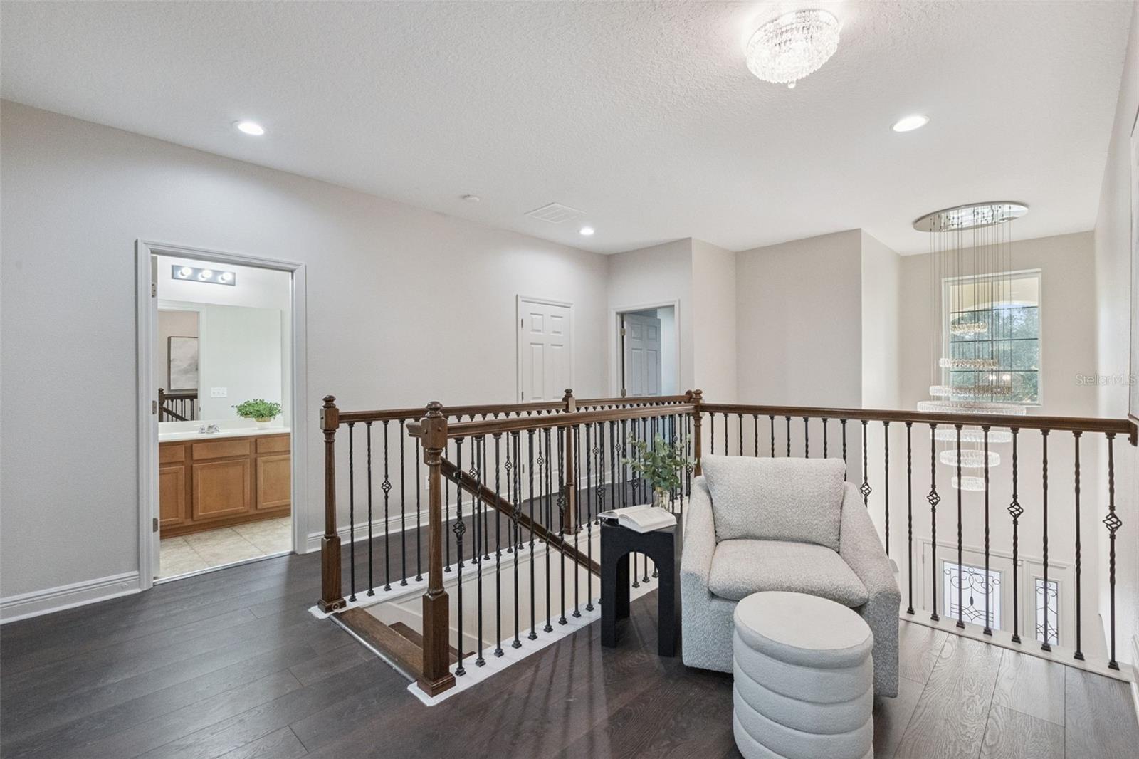 Image 19 of 73 For 6146 Golden Dewdrop Trail