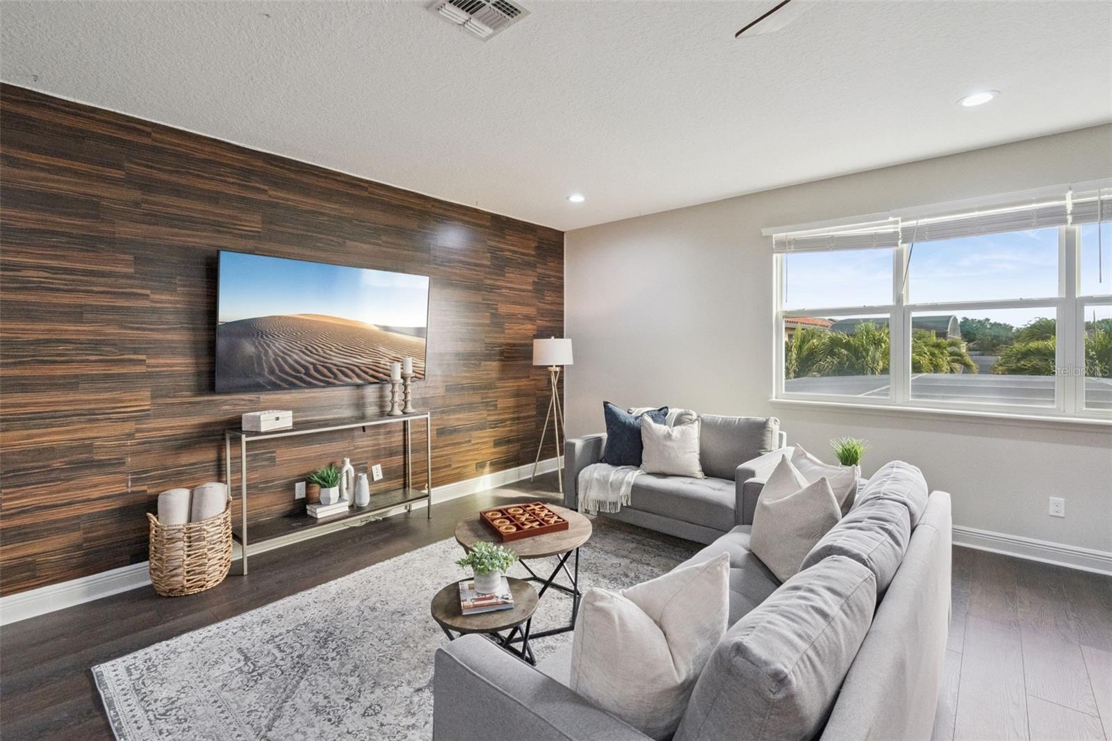 Image 20 of 73 For 6146 Golden Dewdrop Trail