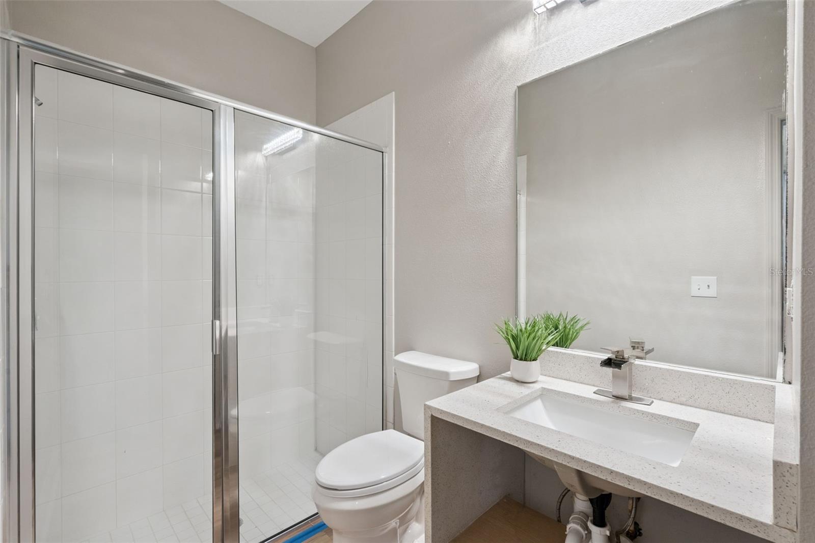 Image 36 of 73 For 6146 Golden Dewdrop Trail