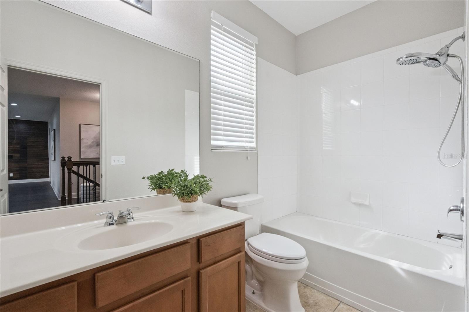 Image 37 of 73 For 6146 Golden Dewdrop Trail