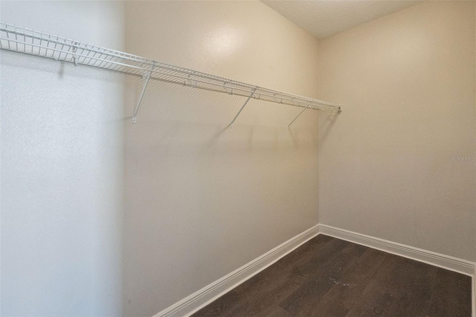 Image 41 of 73 For 6146 Golden Dewdrop Trail