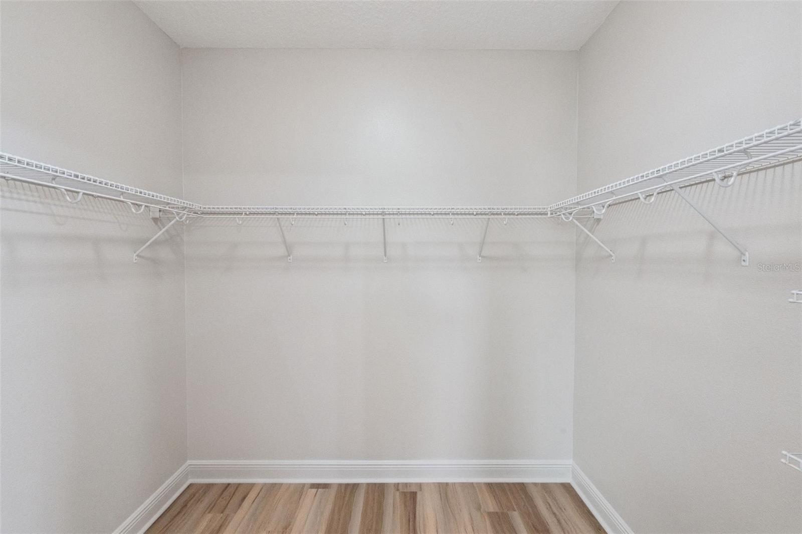 Image 42 of 73 For 6146 Golden Dewdrop Trail