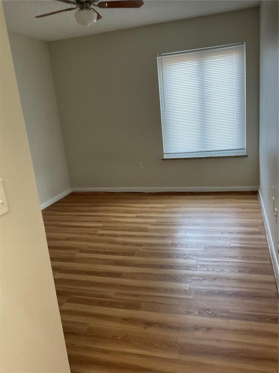 Image 21 of 33 For 2500 21st Street Nw 58