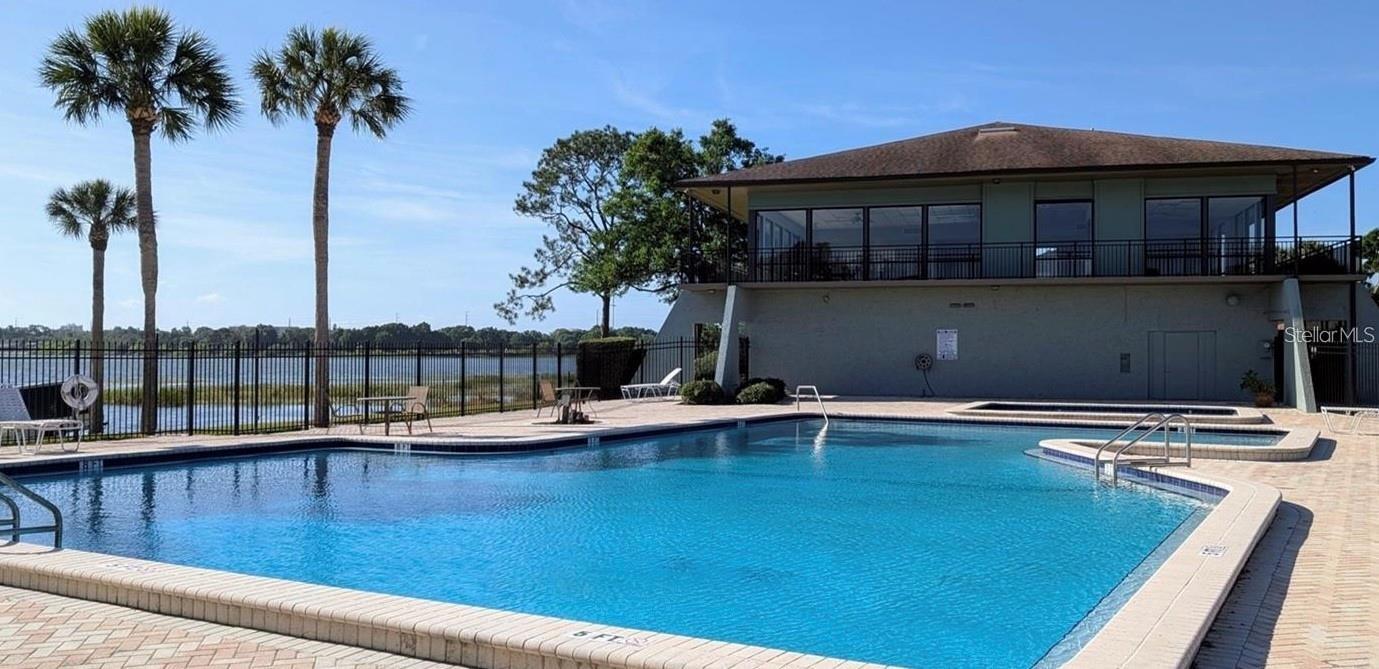 Image 5 of 33 For 2500 21st Street Nw 58