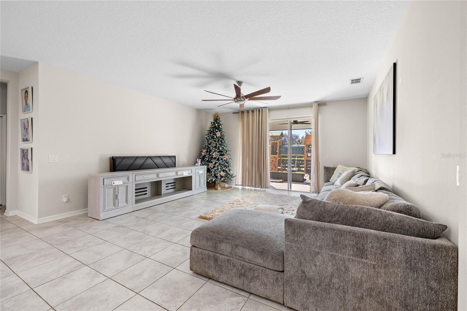 Image 13 of 37 For 3866 Cabo Rojo Drive