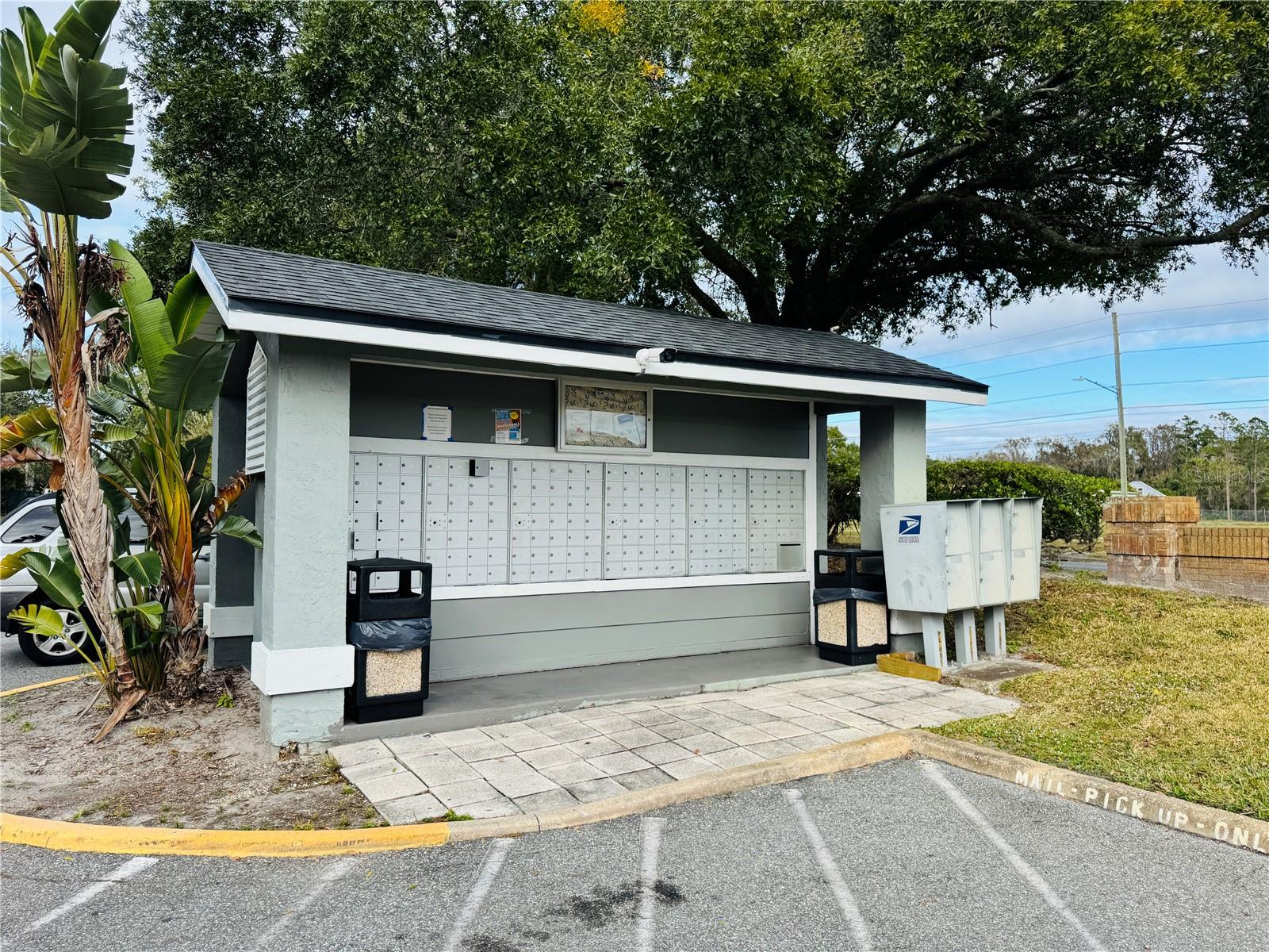 Image 26 of 26 For 9517 Darien Avenue 9517