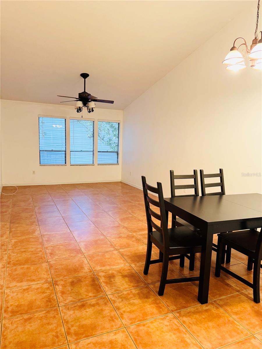 Image 6 of 26 For 9517 Darien Avenue 9517