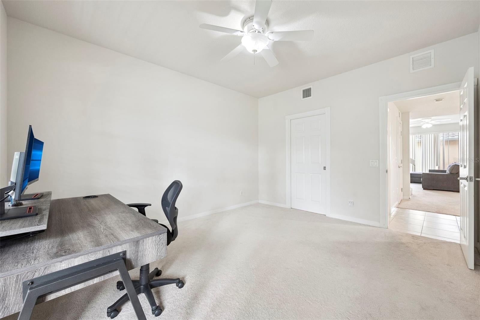 Image 29 of 35 For 11827 James Bay Drive