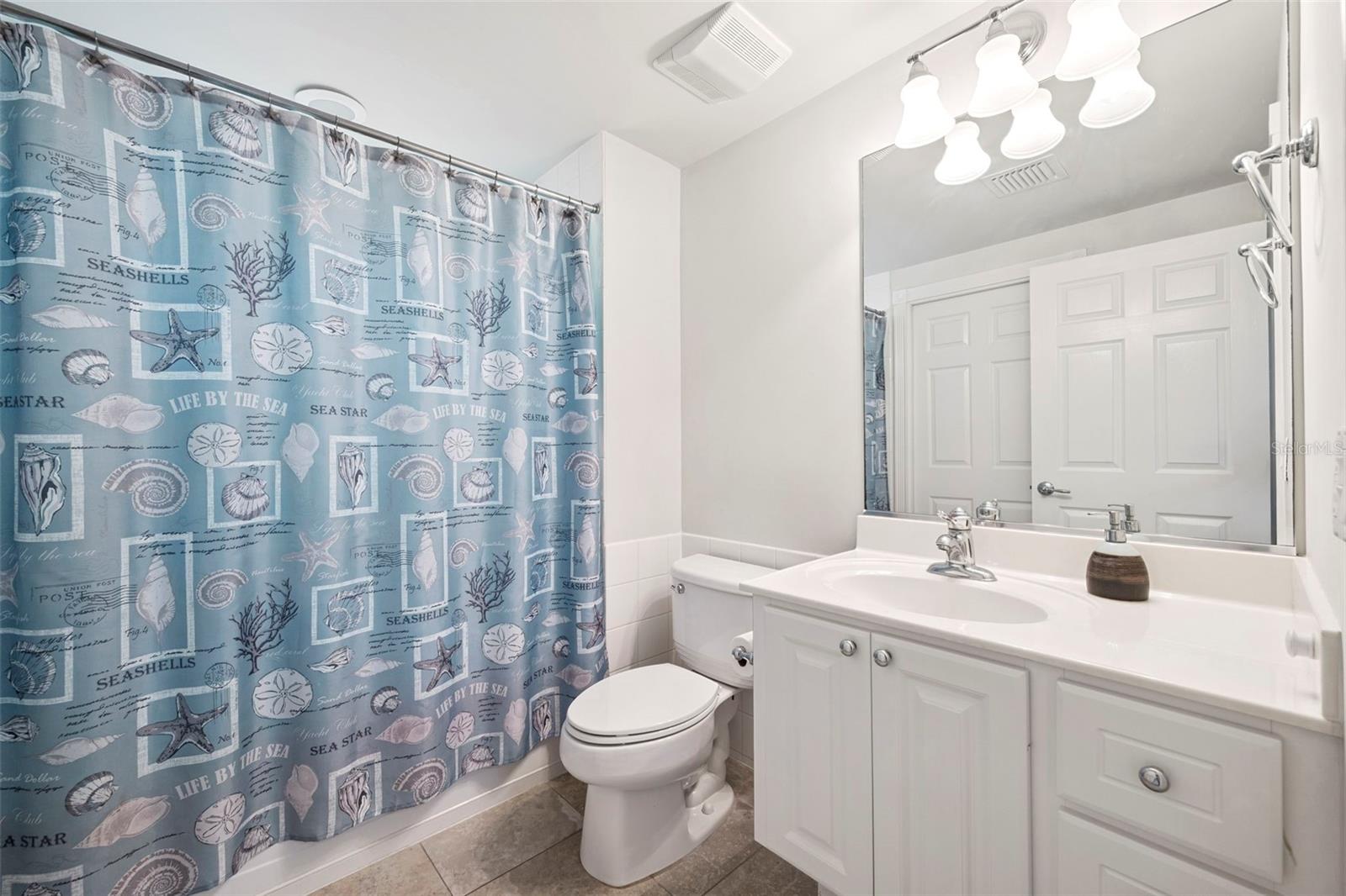 Image 31 of 35 For 11827 James Bay Drive