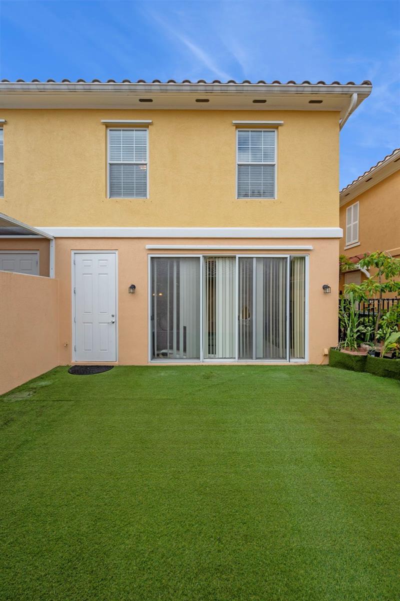 Image 33 of 35 For 11827 James Bay Drive