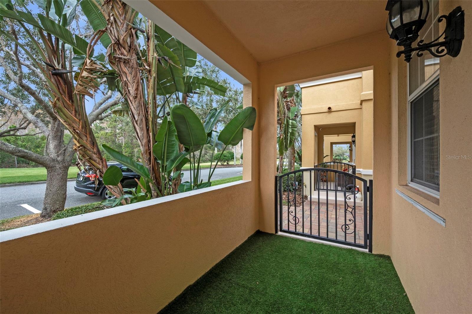 Image 9 of 35 For 11827 James Bay Drive