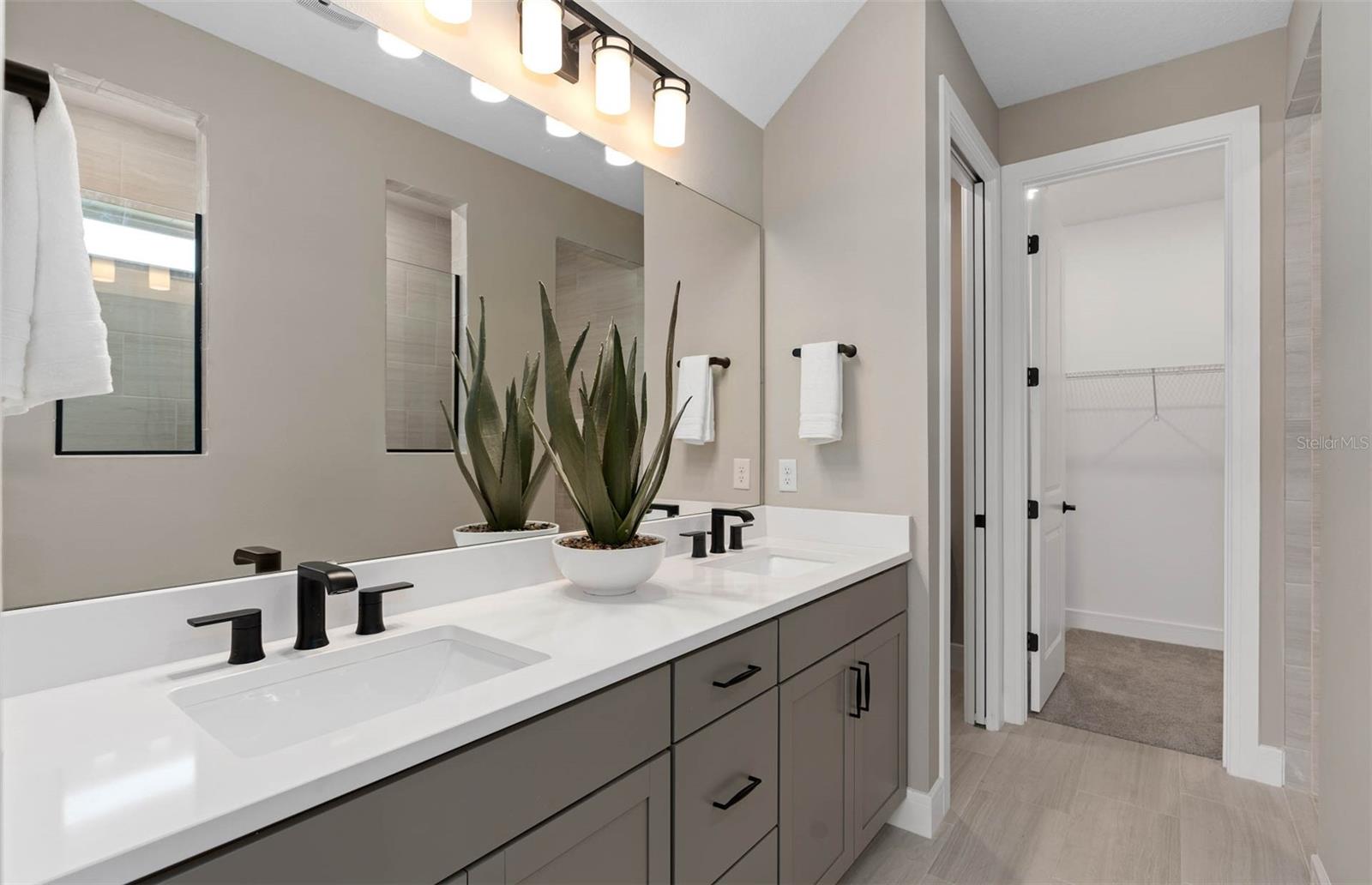 Image 18 of 32 For 5268 Foothills Preserve Loop