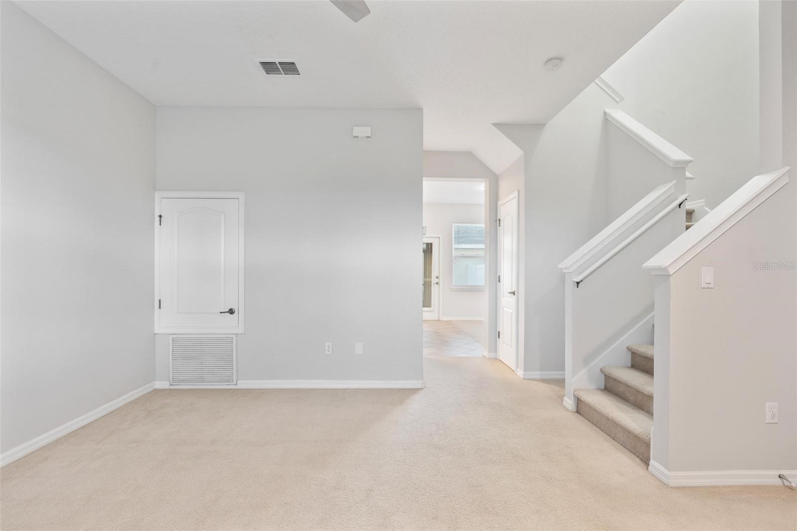 Image 4 of 36 For 7418 Bentonshire Avenue