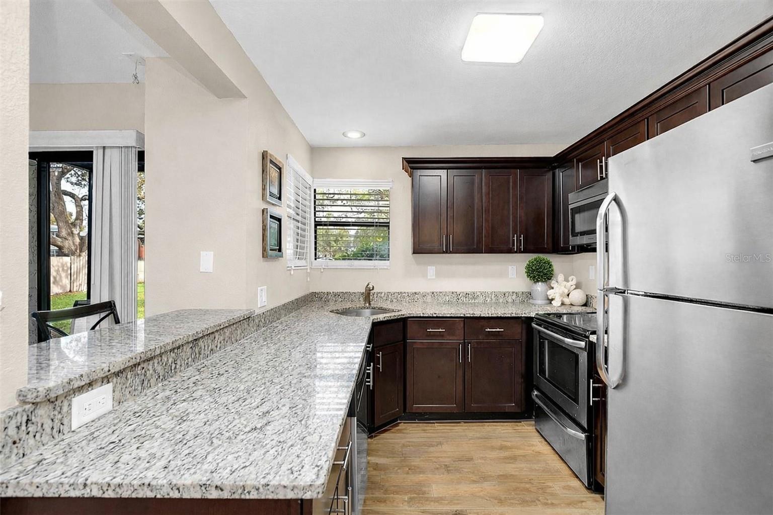 Image 11 of 23 For 2918 Antique Oaks Cir  Apt 31