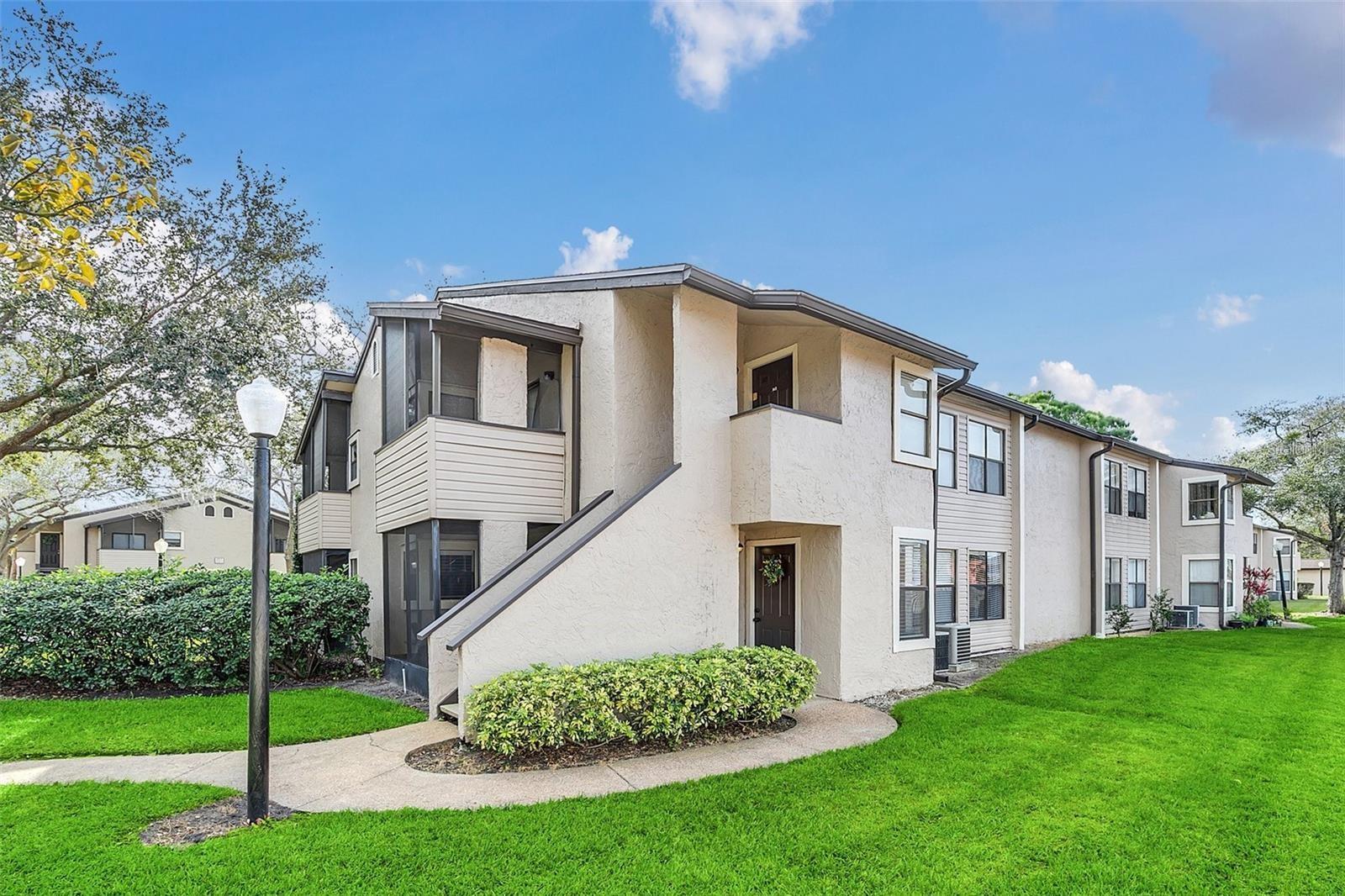 Image 2 of 23 For 2918 Antique Oaks Cir  Apt 31