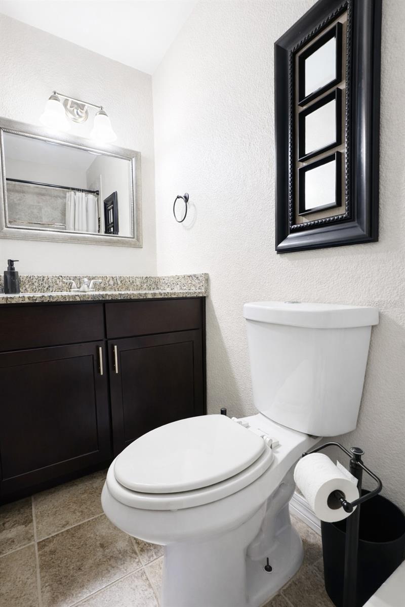 Image 21 of 23 For 2918 Antique Oaks Cir  Apt 31