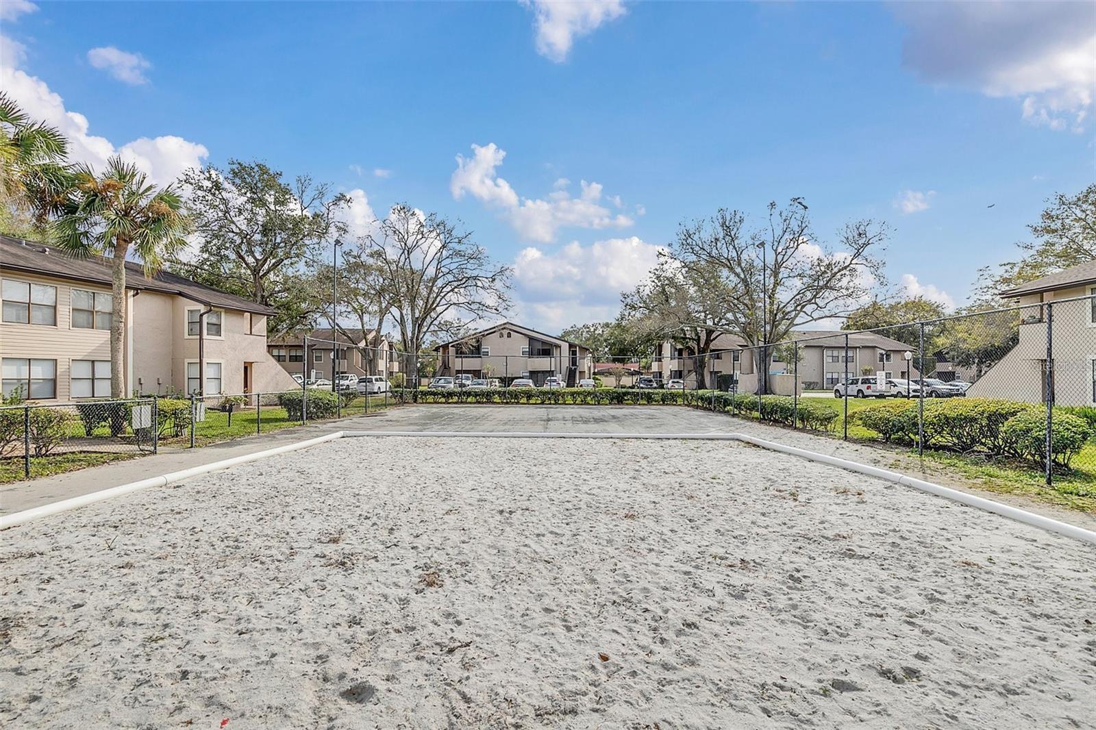 Image 6 of 23 For 2918 Antique Oaks Cir  Apt 31