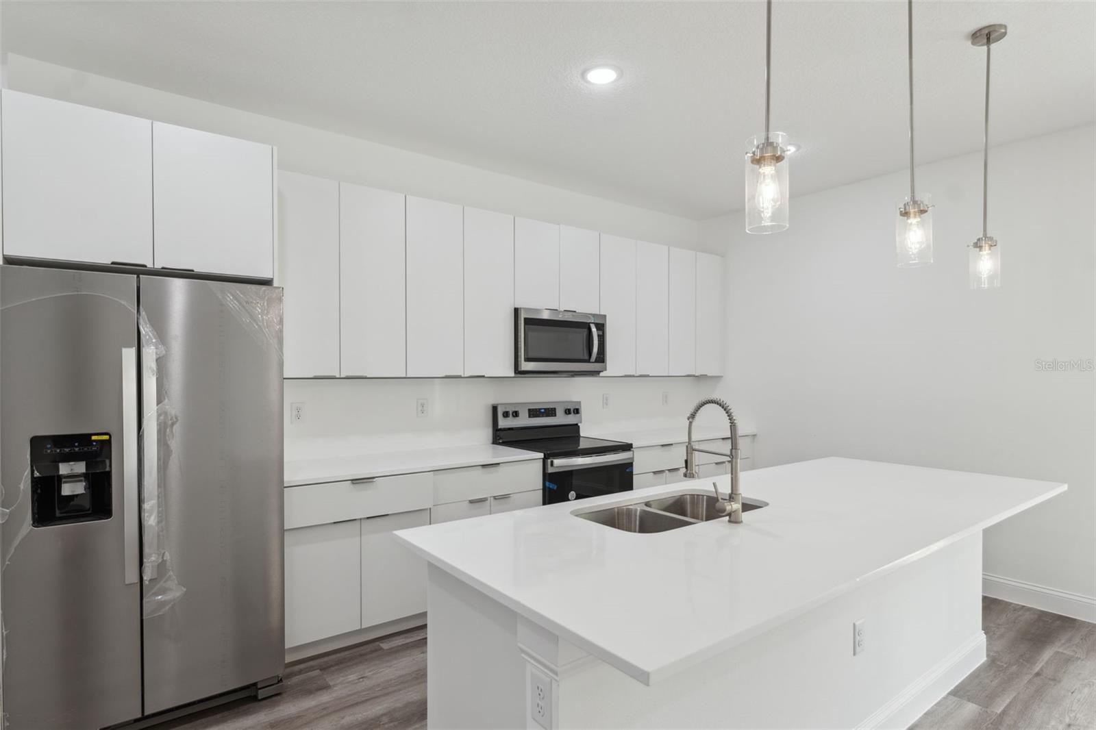 Image 5 of 25 For 8830 Salina Drive