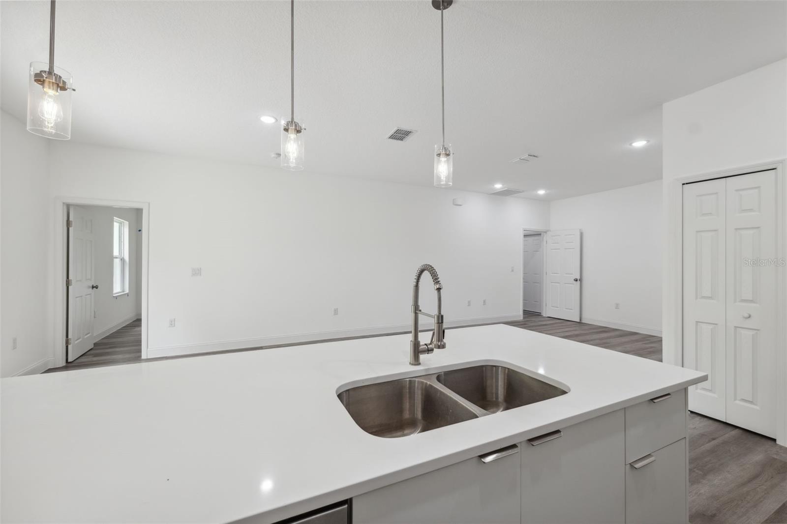 Image 6 of 25 For 8830 Salina Drive