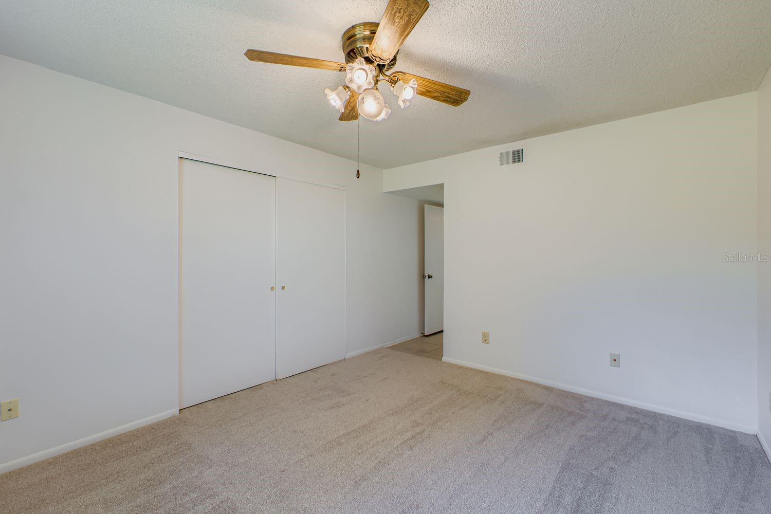 Image 14 of 31 For 5417 Lake Margaret Drive C