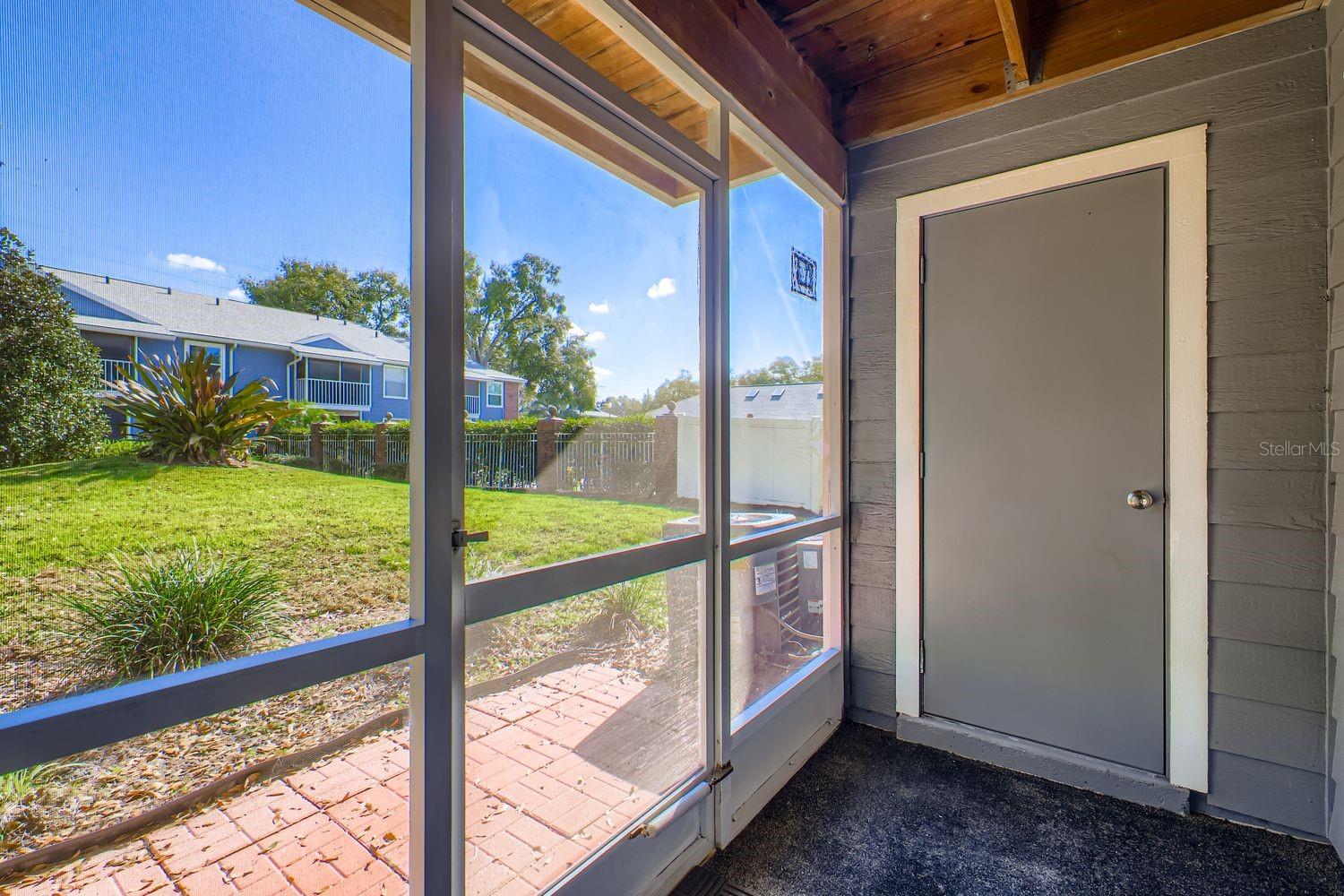 Image 22 of 31 For 5417 Lake Margaret Drive C