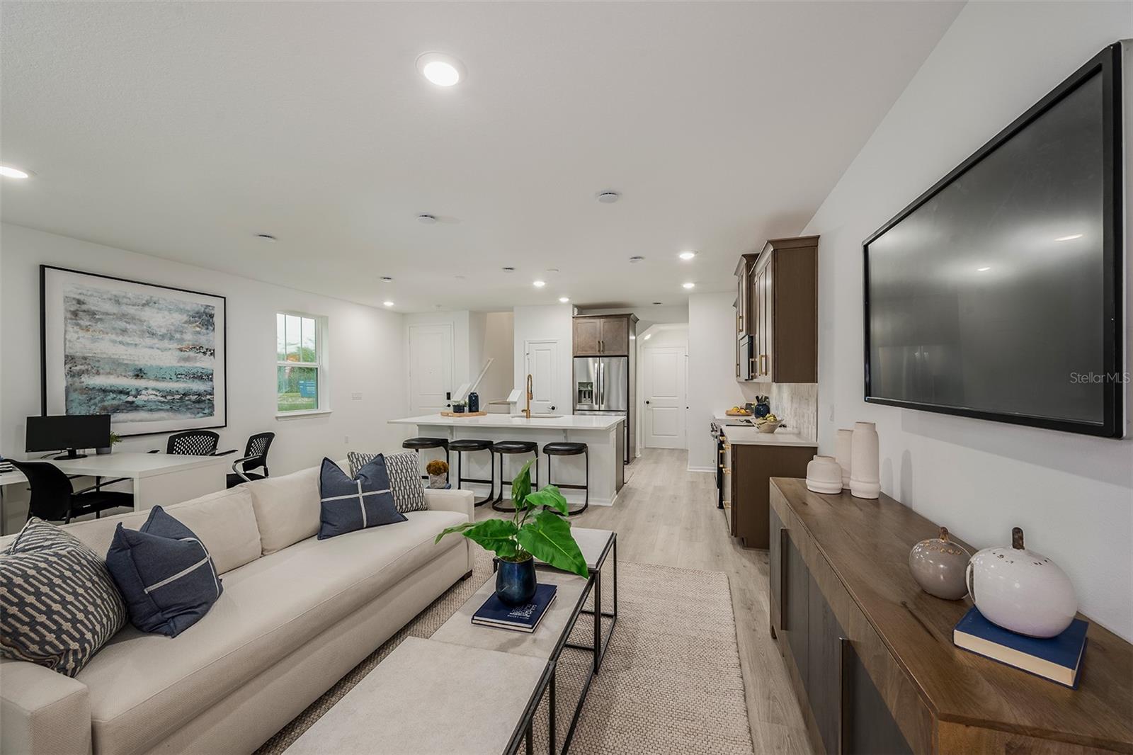 Image 10 of 19 For 1669 Greenleaf Woods Cove