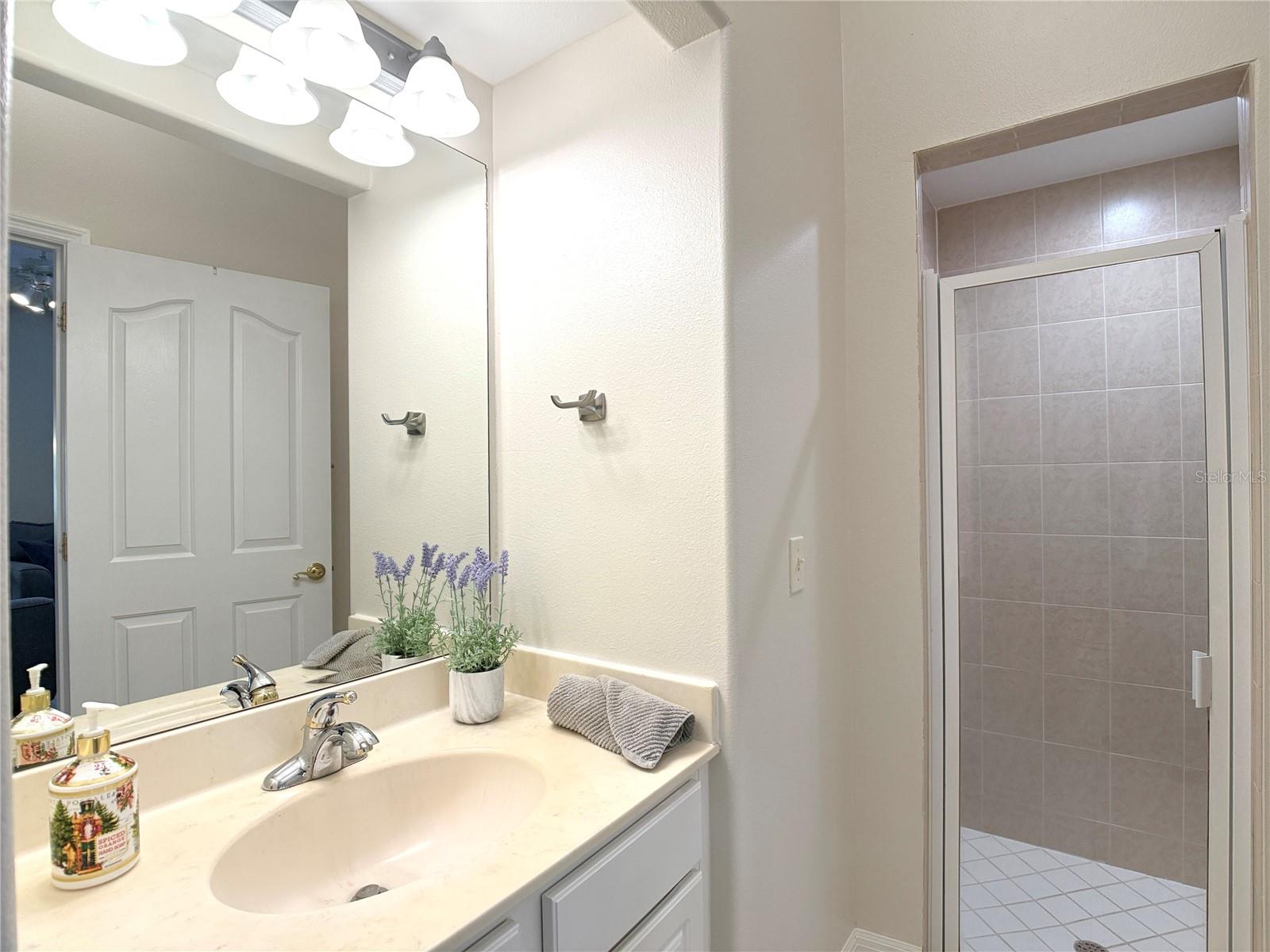 Image 19 of 42 For 104 Vista Loop