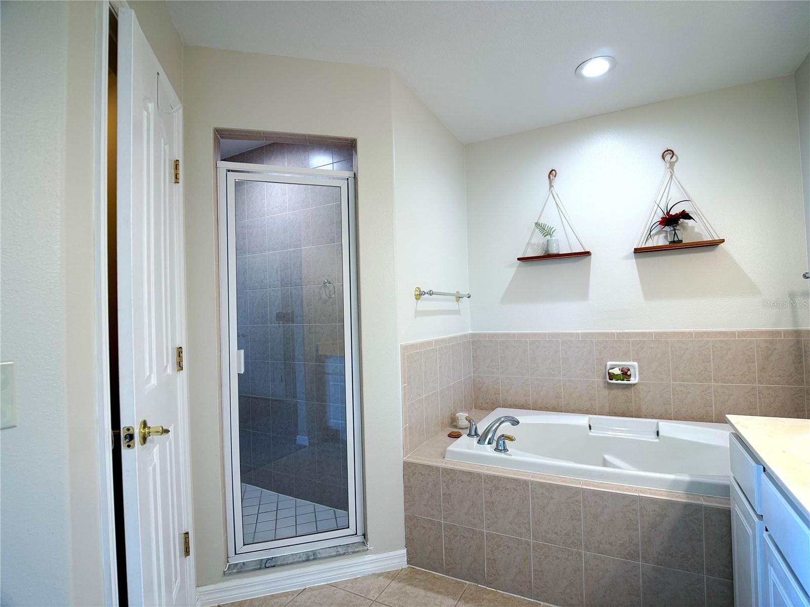 Image 29 of 42 For 104 Vista Loop