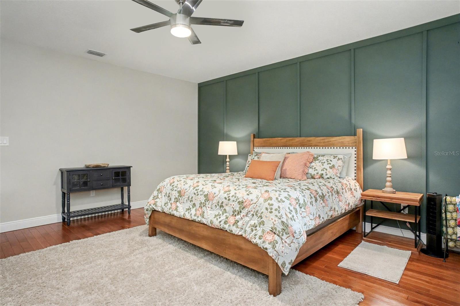 Image 24 of 48 For 275 Delaware Avenue