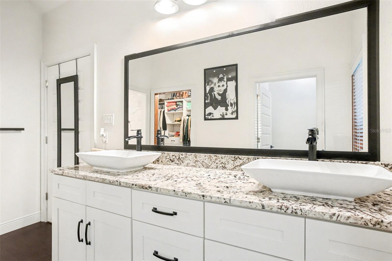 Image 28 of 48 For 275 Delaware Avenue