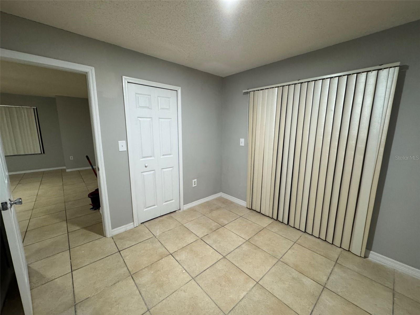 Image 7 of 17 For 2919 Fox Squirrel Dr  A